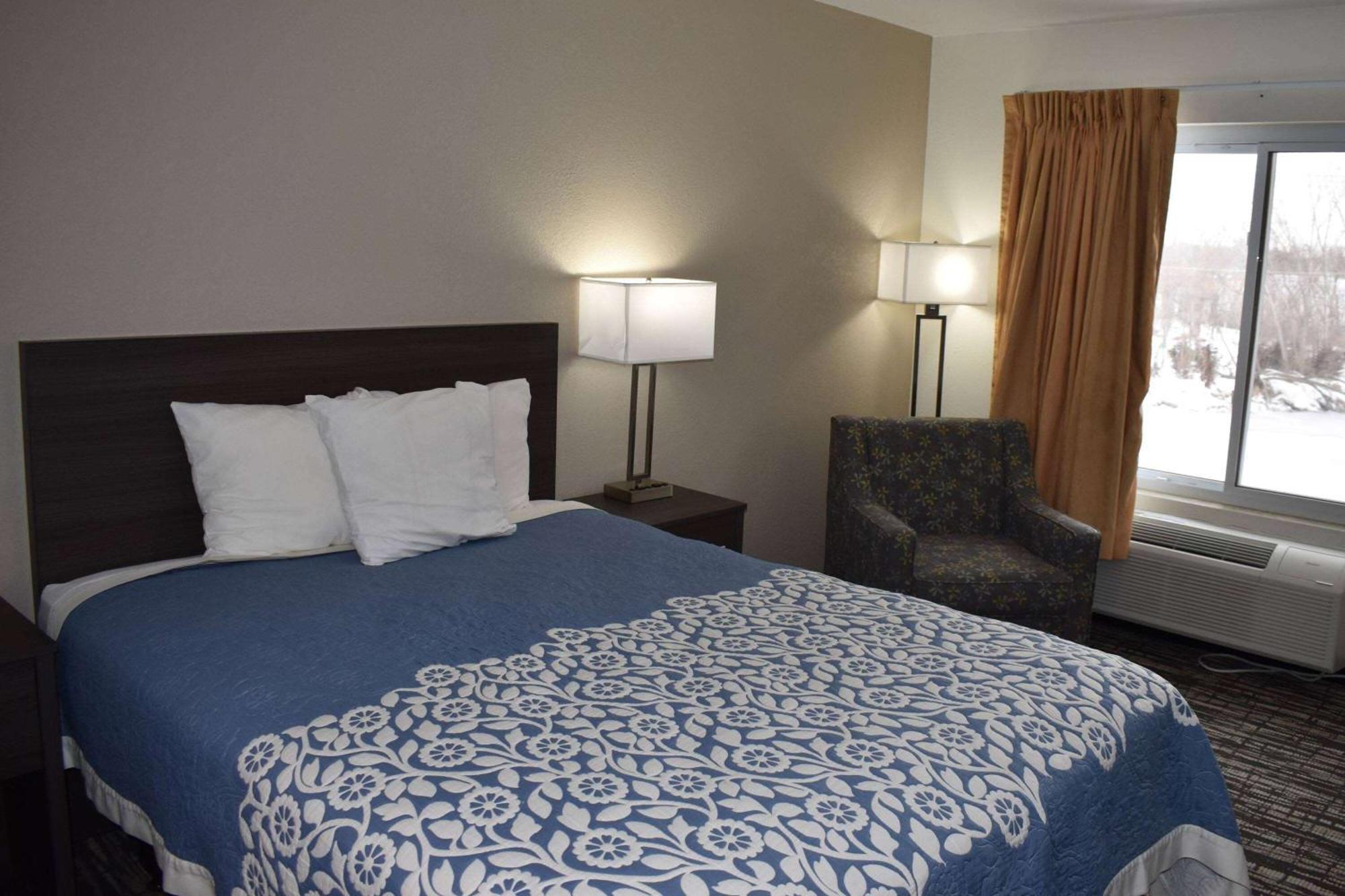 Super 8 By Wyndham Grand Island Hotel Eksteriør billede