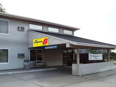 Super 8 By Wyndham Grand Island Hotel Eksteriør billede