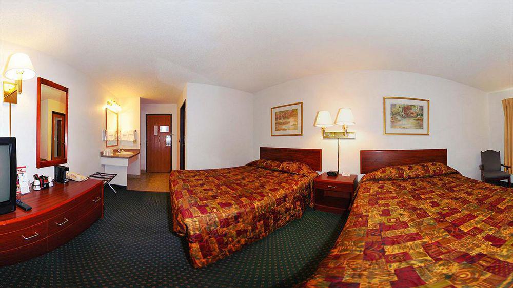 Super 8 By Wyndham Grand Island Hotel Eksteriør billede