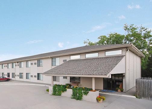 Super 8 By Wyndham Grand Island Hotel Eksteriør billede